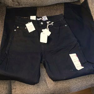 5/$15 Levi’s jeans